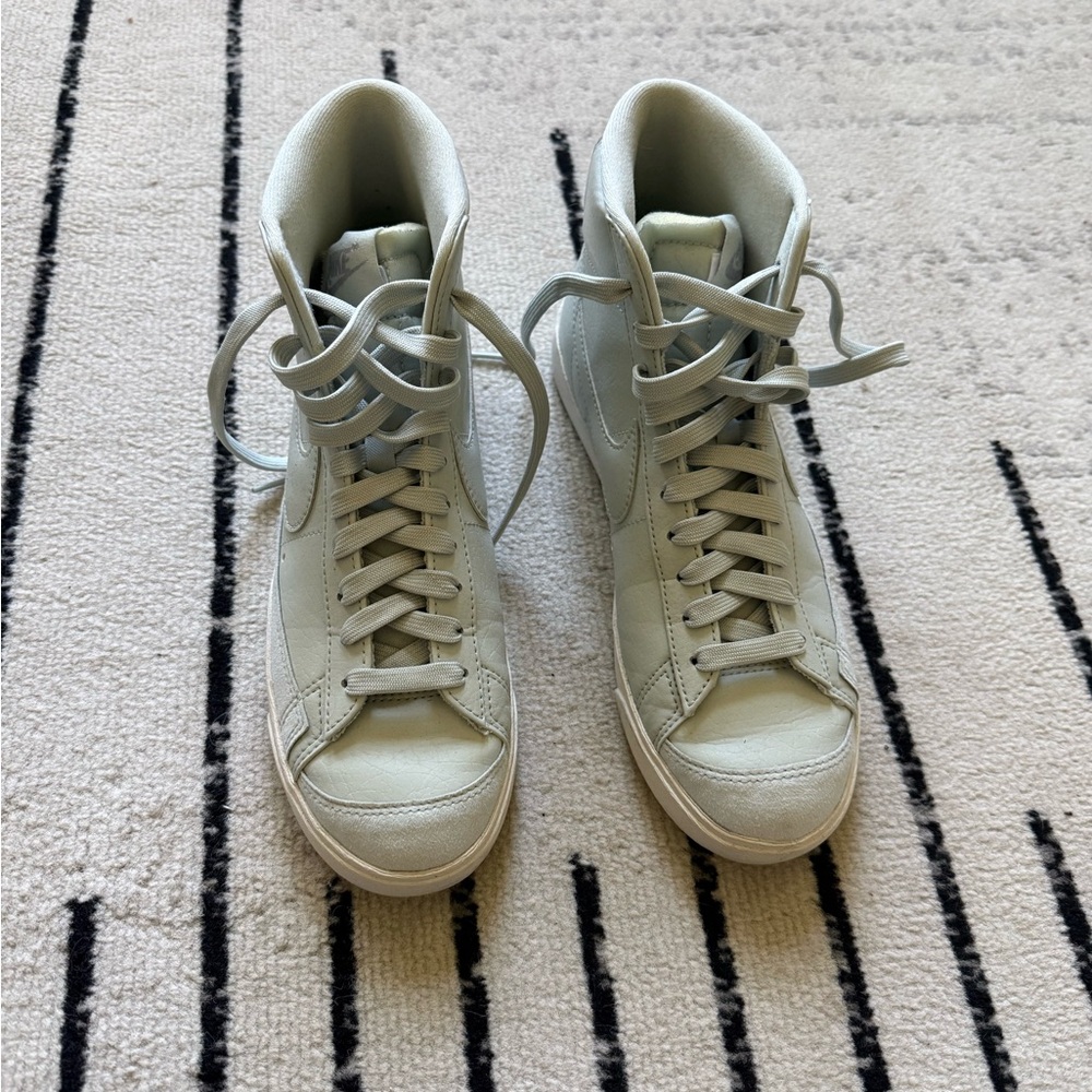 Robins egg blue/ green women’s Nike Blazers